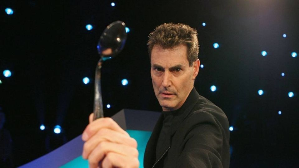 Uri Geller afirma que causará conmoción en el mundo por su descubrimiento. Foto: Especial