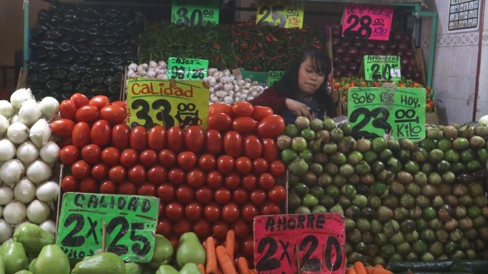 IMPACTO. Los consumidores han visto afectado su bolsillo por el incremento de productos. Foto: Cuartoscuro