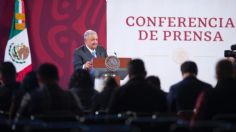 AMLO asegura que no le afecta la guerra sucia en su contra: “Tiran así y se les regresa”