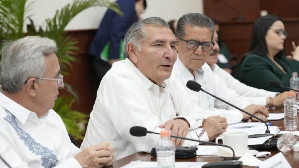 Adán Augusto López inició las reuniones en Sinaloa