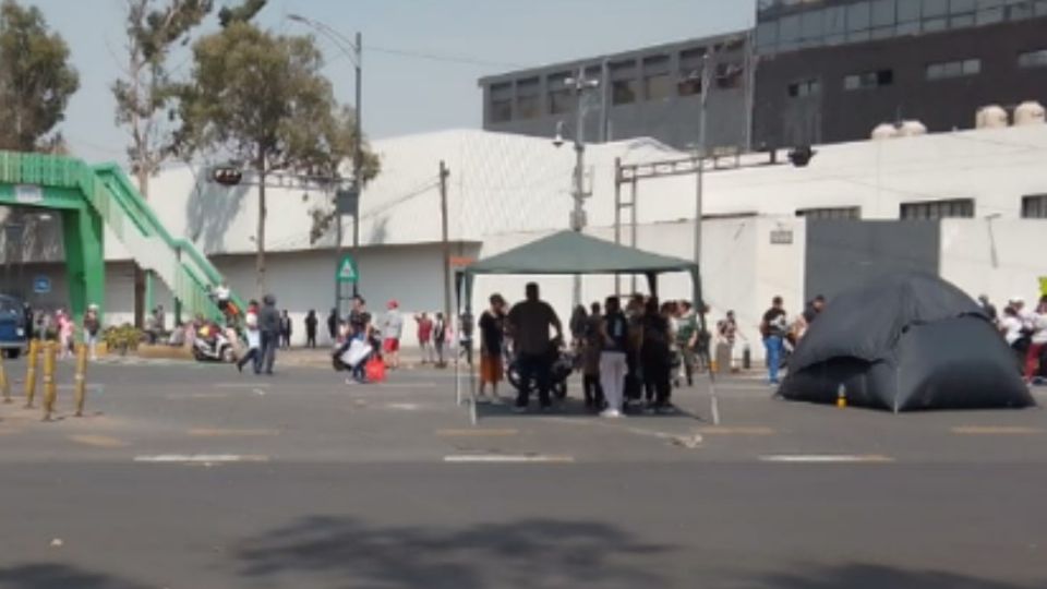 Los manifestantes son vecinos desalojados de un predio del Invi que estaba invadido.