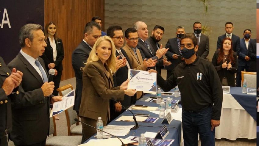 Huixquilucan certifica al 99.8% de la policía municipal