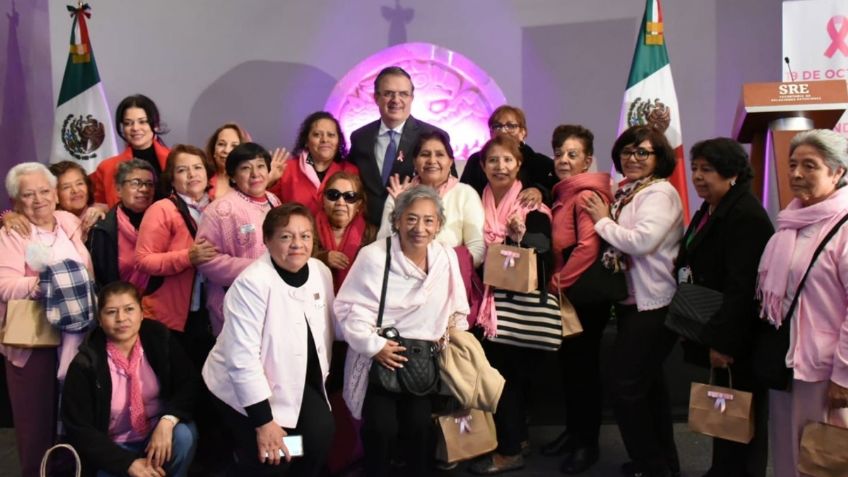 Marcelo Ebrard invita a realizarse mastografías para prevenir cáncer de mama