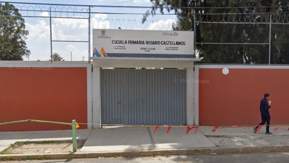 La escuela primeria donde detuvieron al docente se ubica en Jardines de Morelos, Sección Playas.