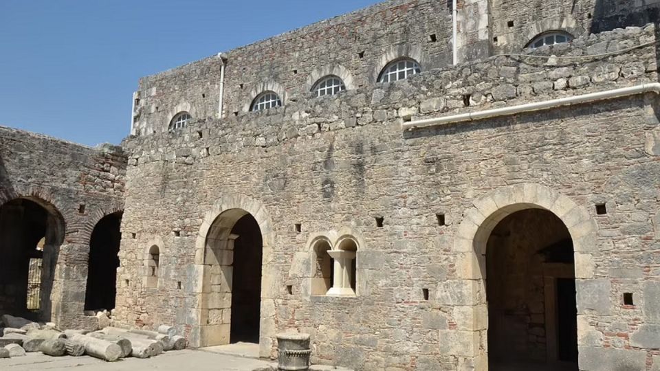 La tumba de San Nicolás fue descubierta por un grupo de arqueólogos en Turquía.