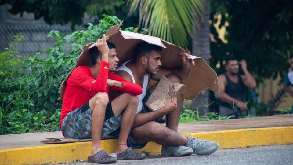 Migrantes venezolanos continúan a la espera de lograr sus trámites para llegar a EU