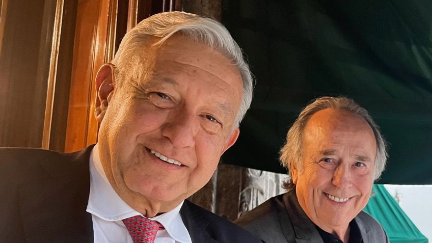 Joan Manuel Serrat visita a AMLO previo a su concierto en CDMX