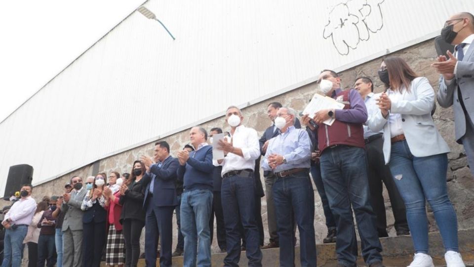 Vilchis Contreras supervisó las obras que se realizan en las avenidas Industrias, Industria Química, Circunvalación Sur