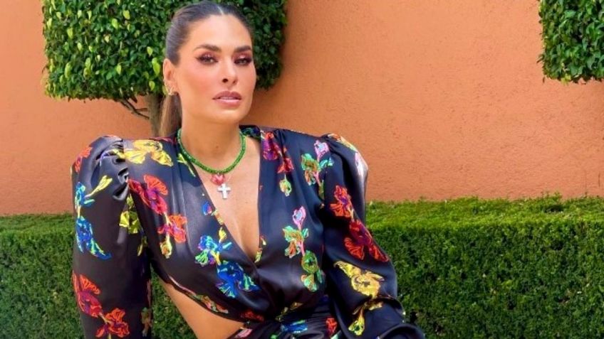 Desde el piso, Galilea Montijo paraliza la red en revelador vestido rojo