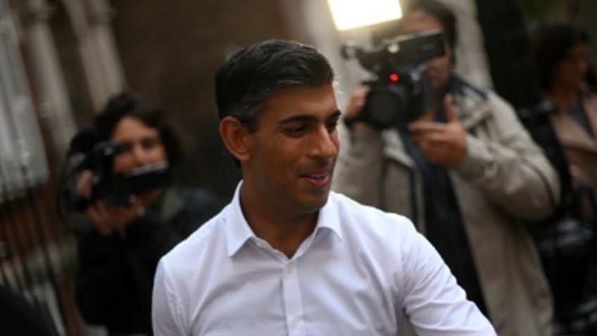 Rishi Sunak lleva la delantera, mientras Boris Johnson deja la carrera