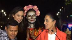 Claudia Sheinbaum encabeza encendido de decoraciones por Día de Muertos en el Zócalo