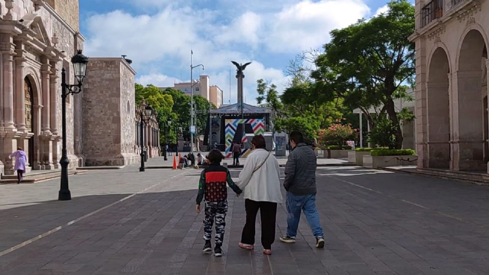 A los jóvenes ya no les interesa casarse, debido a esto la iglesia hace talleres de matrimonio.