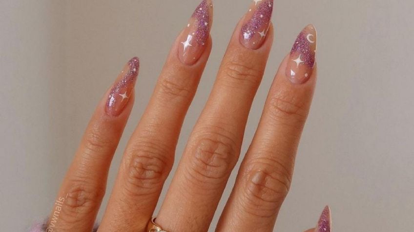 Uñas de galaxia, la tendencia de manicura que querrás llevar en otoño e invierno