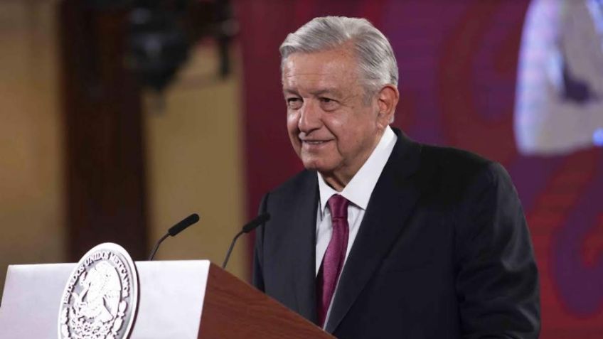 AMLO adelanta las preguntas que se harían en la encuesta para definir al candidato de Morena rumbo al 2024