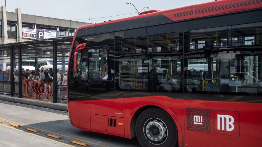 Metrobús anuncia cierre temporal de estación Tacubaya para mejorar su servicio