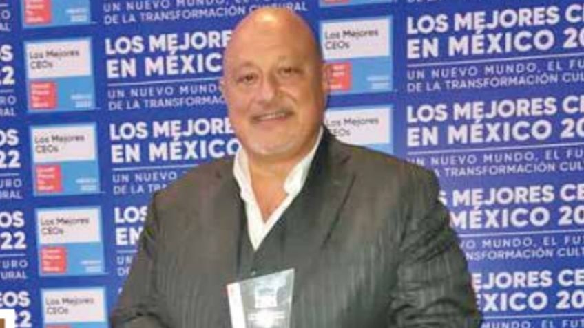 Julio Smithers fue reconocido entre los 100 CEO de México