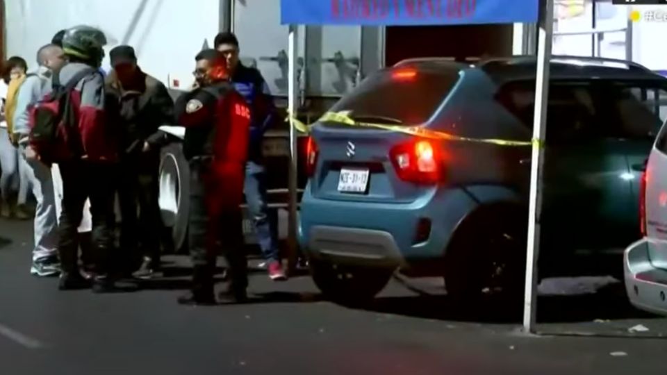 El hombre iba llegando al local cuando fue sorprendido por un sujeto.