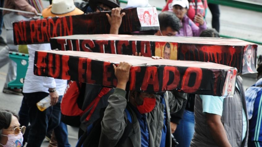 Padre de normalista muestra el hartazgo por la investigación de Ayotzinapa: “El gobierno desapareció a nuestros hijos”