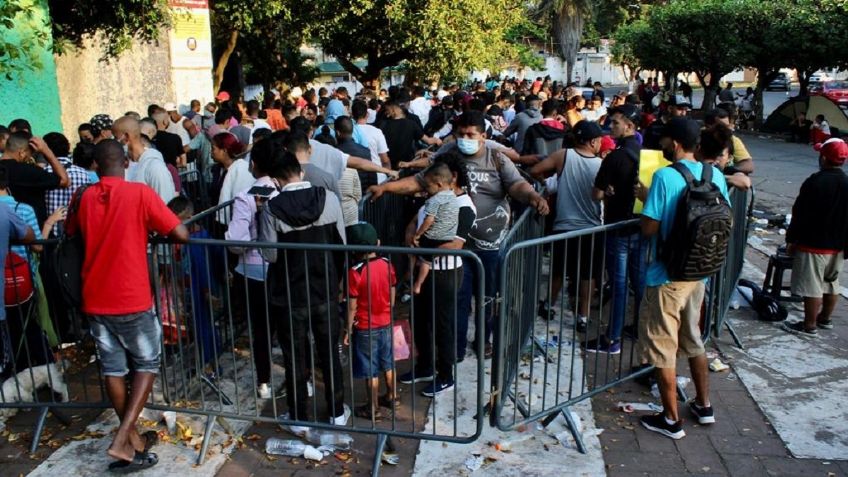 En Tapachula, miles de migrantes venezolanos saturan sistema de refugio