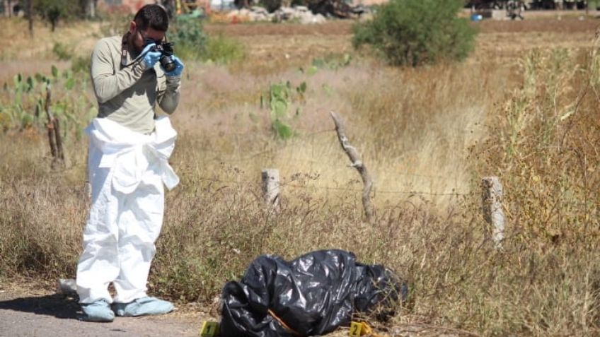 Localizan cadáver descuartizado de mujer dentro de una bolsa