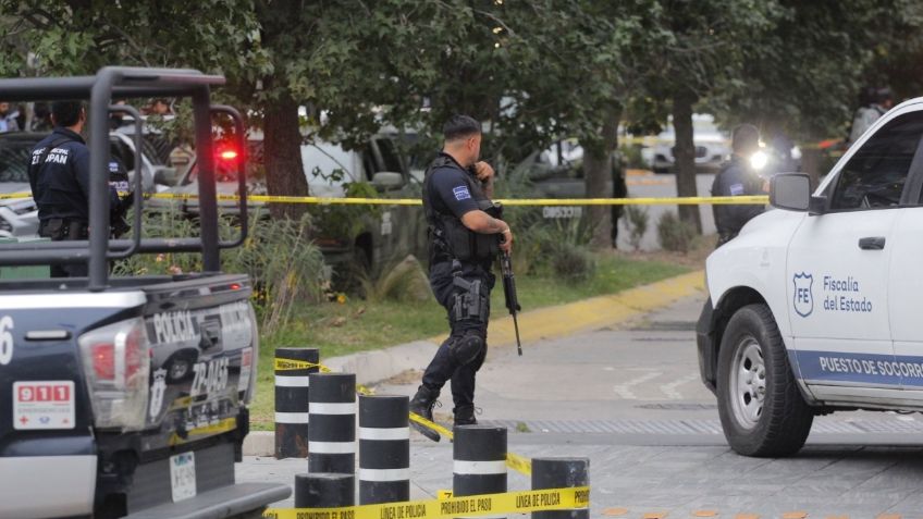 Balacera en Andares de Zapopan paso a paso: un muerto, escenas virales de pánico, un rumor sobre Julión Álvarez y el CJNG detrás