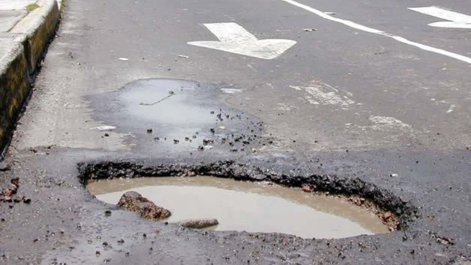 Ciudadanos urgen al gobierno hacer mejora en la carpeta asfáltica