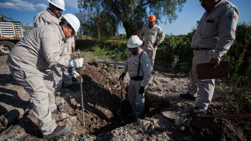 Caen tres presuntos huachicoleros con 2,000 litros de combustible robado en Hidalgo