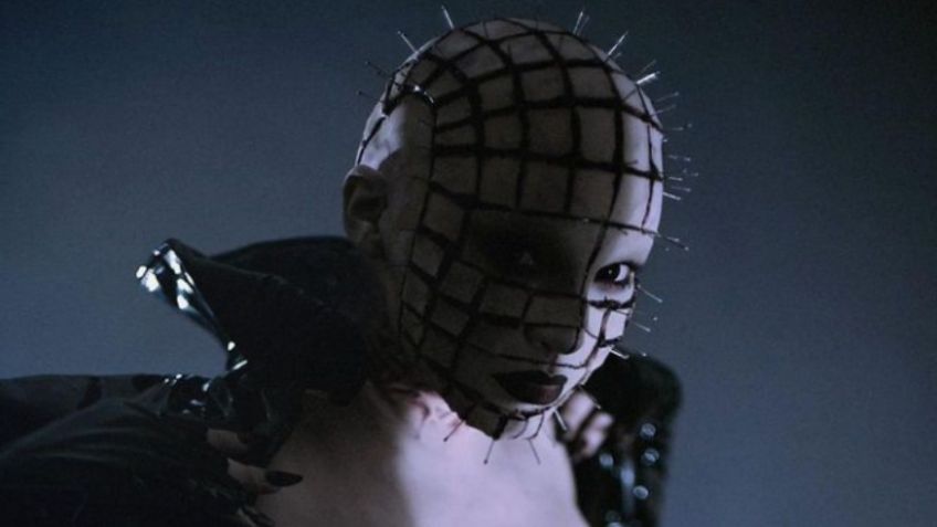 FOTOS: Belinda se disfraza como Pinhead de "Hellraiser" para Halloween y se roba los reflectores