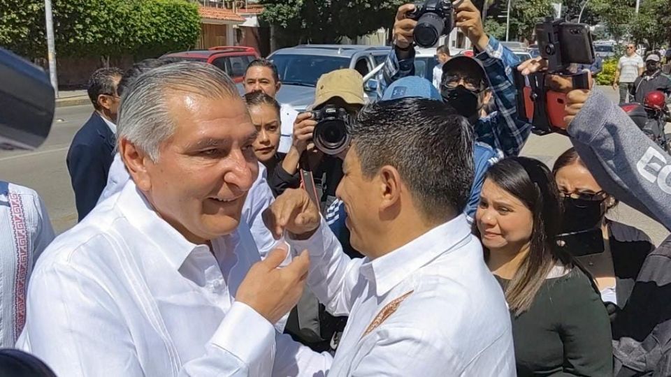 Se reunió con el secretario de Gobernación Adán Augusto López