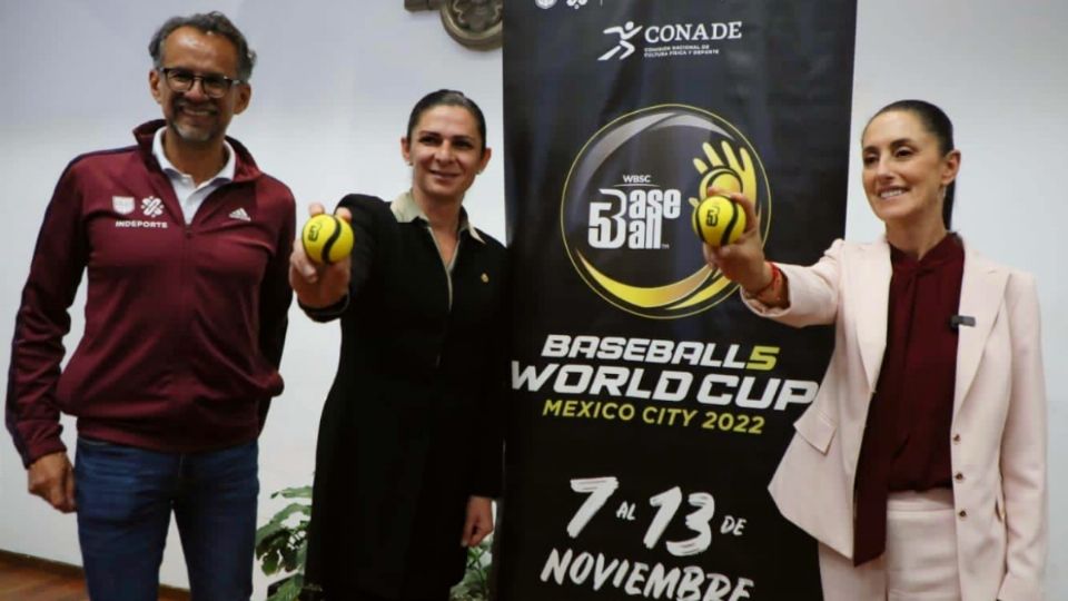 Claudia Sheinbaum en el anuncio de Baseball-5 World Cup en CDMX