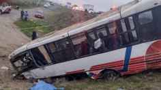 Un tráiler embistió a un camión con estudiantes en la carretera México-Veracruz: murieron 2 mujeres