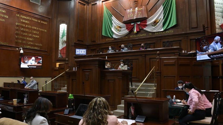 Desde el Congreso de Aguascalientes celebran la extensión de periodo a los militares