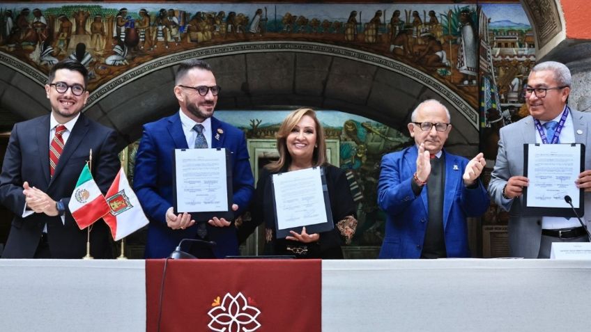 Lorena Cuellar y Unesco encabezan firma de la "Declaración por Tlaxcala"