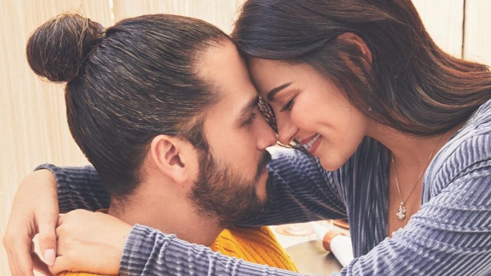 'Dando los primeros pasos de la vida que deseamos construir juntos', escribió Maite junto a la fotografía de su boda