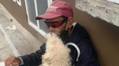 Abuelito invidente denuncia el robo de su perro guía y lo ayudan a encontrarlo