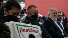 Caso Ayotzinapa: AMLO respalda a Encinas tras difundir presuntos chats de narcos