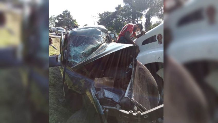 Mueren cuatro jornaleros en un accidente en la carretera Peribán-Buenavista