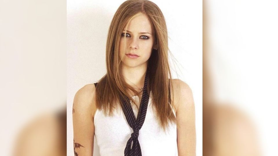 ¿cómo luce actualmente Avril Lavigne?