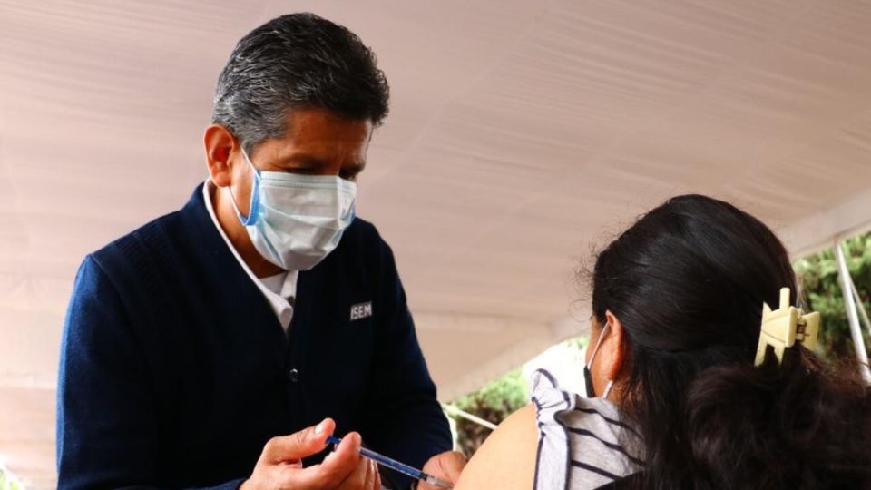 Autoridades piden a la población vulnerable que acuda a vacunarse contra la influenza