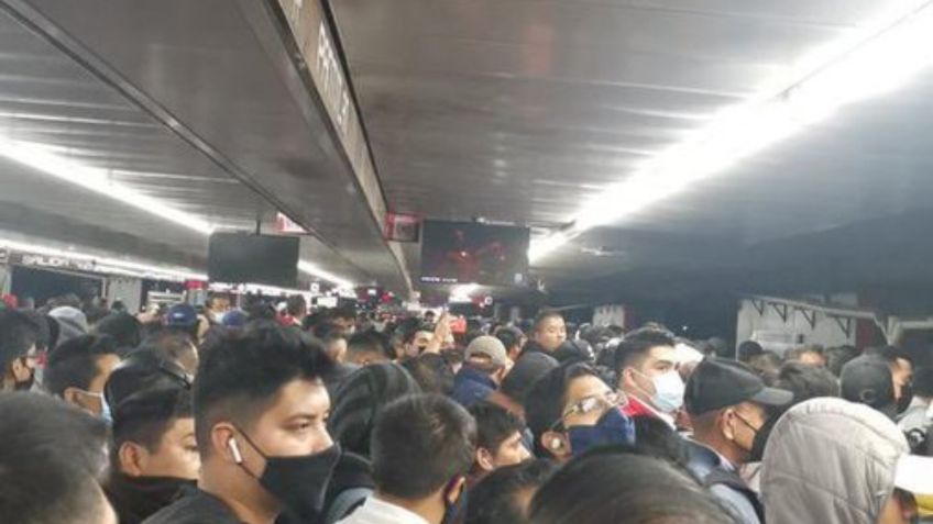 Metro CDMX: usuarios de la Línea 9 reportan retrasos y estaciones saturadas