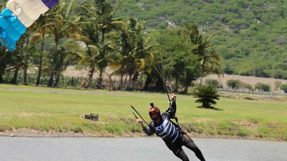 El paracaidismo es un deporte extremo, lleno de adrenalina y emoción