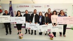 Lorena Cuéllar encabeza premiación a escritores y artistas tlaxcaltecas