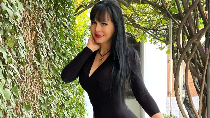 De espaldas, Maribel Guardia presume sus curvas en ajustado vestido negro