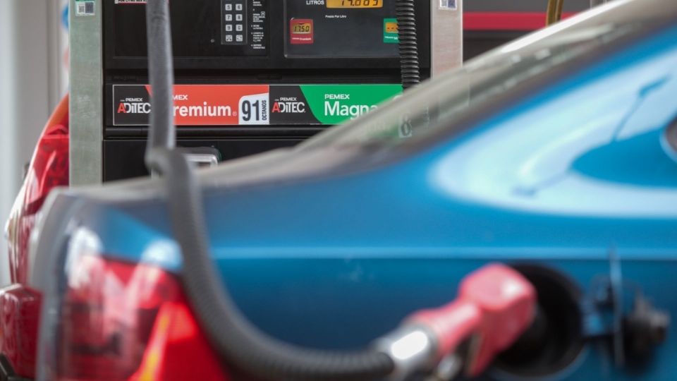 Debido a las secuelas económicas del Covid-19 y la guerra en Ucrania, el precio del petróleo y los combustibles como la gasolina se han disparado.