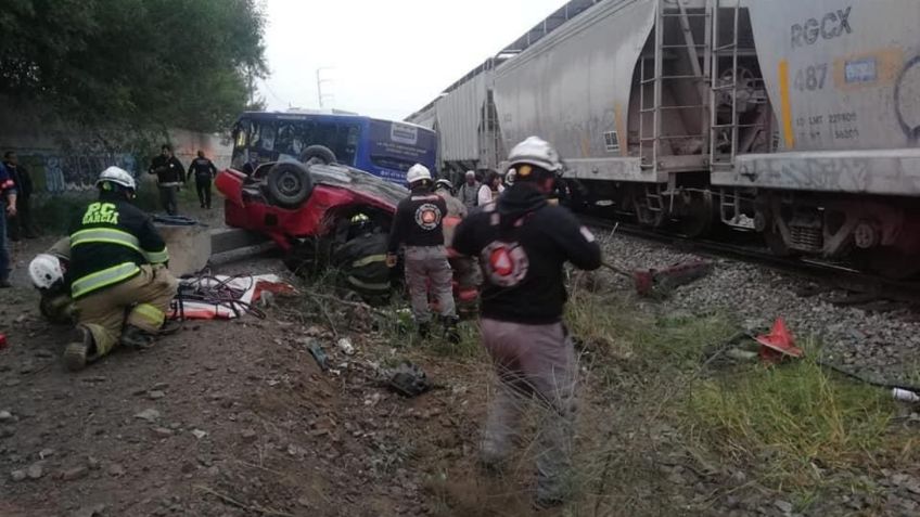 Nuevo León amanece con 4 muertos por dos aparatosos accidentes automovilísticos