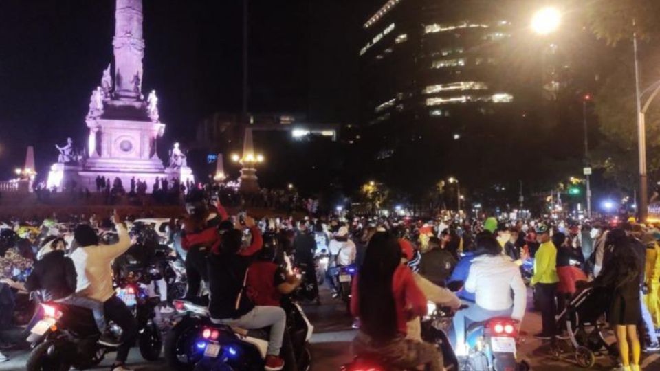 El movimiento motociclista provocó caos vial e interrumpieron la circulación de la línea 1 del Metrobús, así como el paso de los automóviles en ambos sentidos