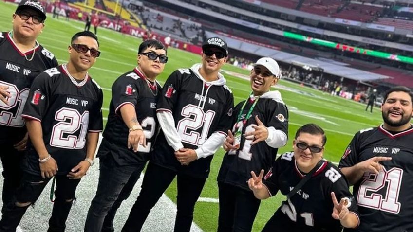 Grupo Firme y Eduin Caz fueron abucheados, los mejores MEMES de su presentación en la NFL