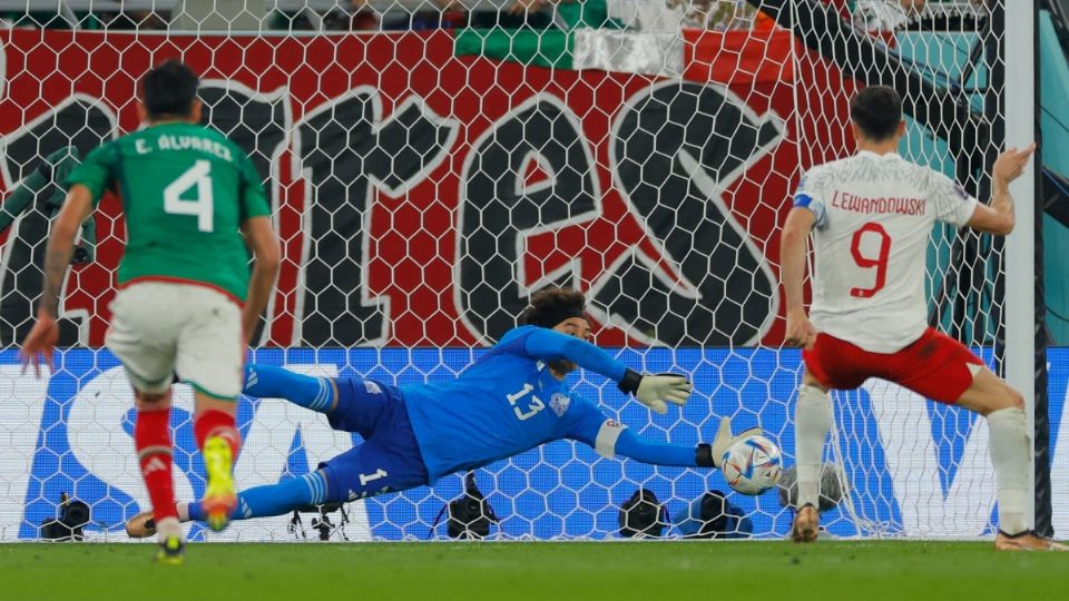 Ochoa ya paró 31 por ciento de los penaltis que le tiraron con el Tri