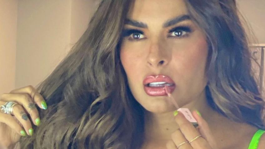 Preciosa: Galilea Montijo se llevó todas las miradas frente al espejo