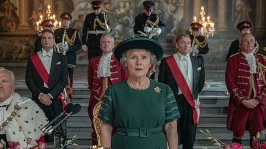 Amiga de Isabel II está furiosa con la serie "The Crown", la considera injusta con la familia real